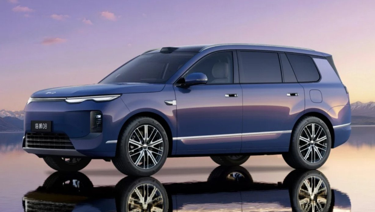 BYD Sealion 08 Tawarkan Teknologi SUV Premium